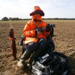 http://www.huffingtonpost.co.uk/2012/10/07/graduate-jamie-fox-finds-job-as-human-scarecrow_n_1945919.html