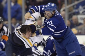 Buffalo Sabres' Brian Flynn fights Toronto Maple Leafs' Phil Kessel  Media by o.canada.com