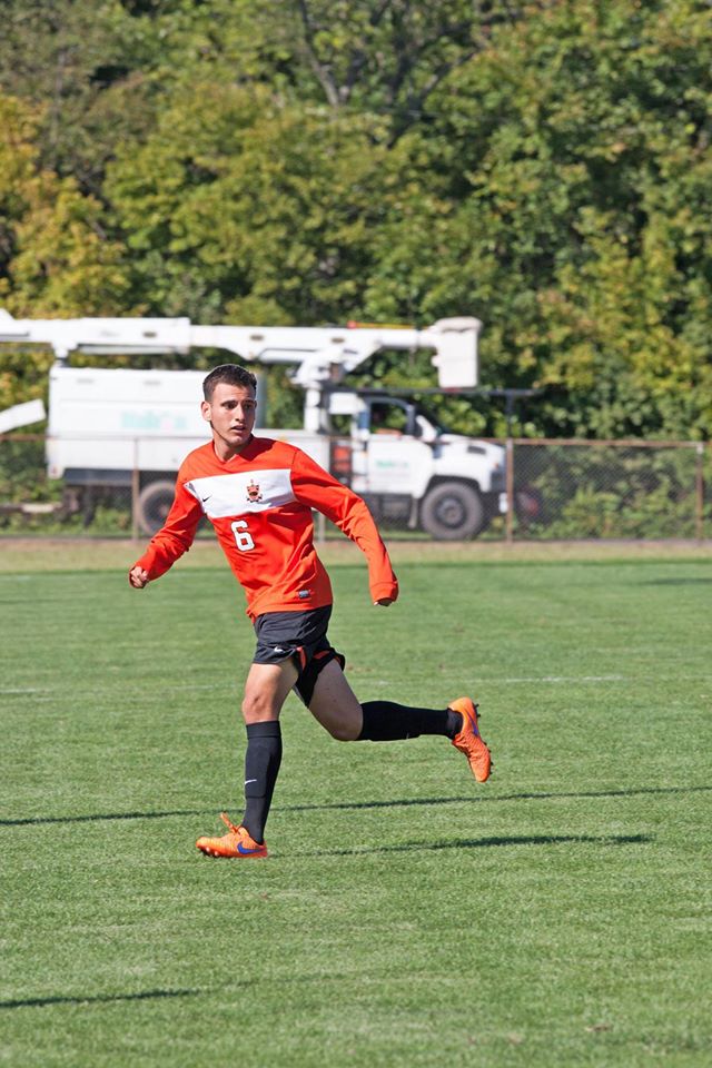 Edgar Bueno looking to recieve the ball. Image by Greenville Men's Soccer Facbook Page